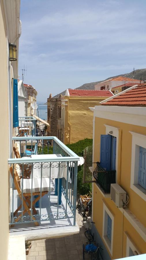 Albatros Hotel Symi Bagian luar foto