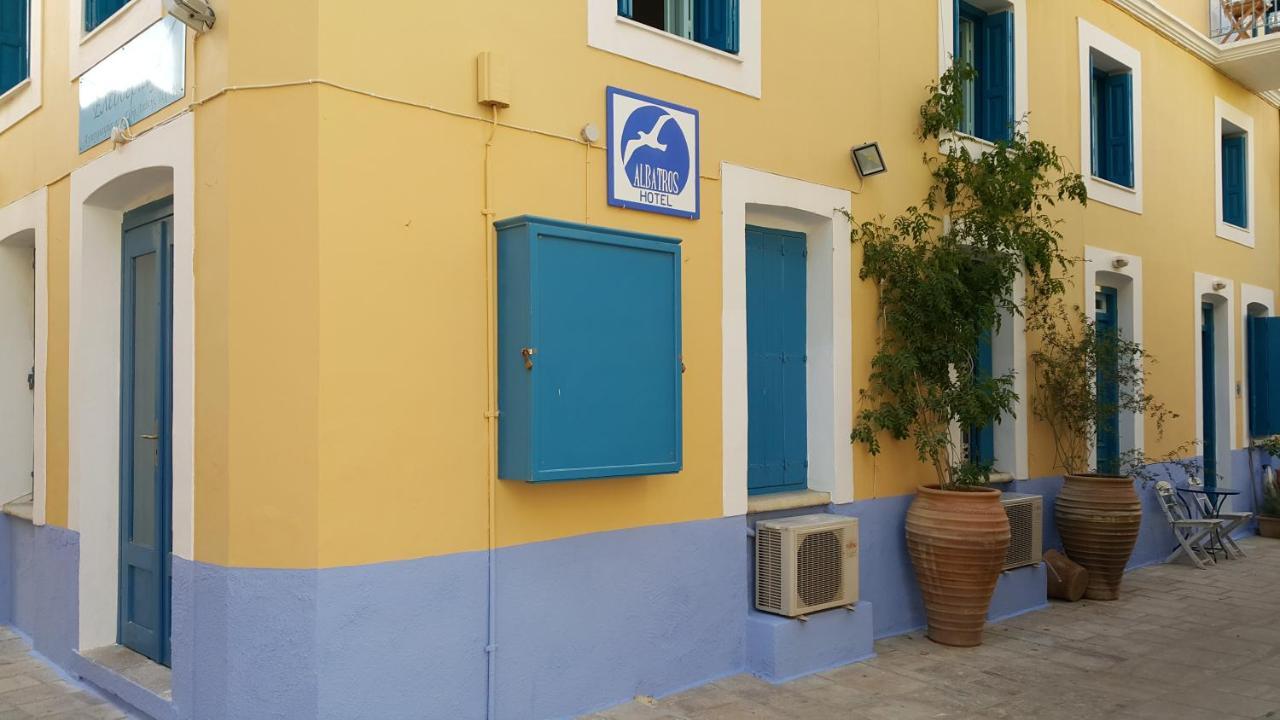 Albatros Hotel Symi Bagian luar foto